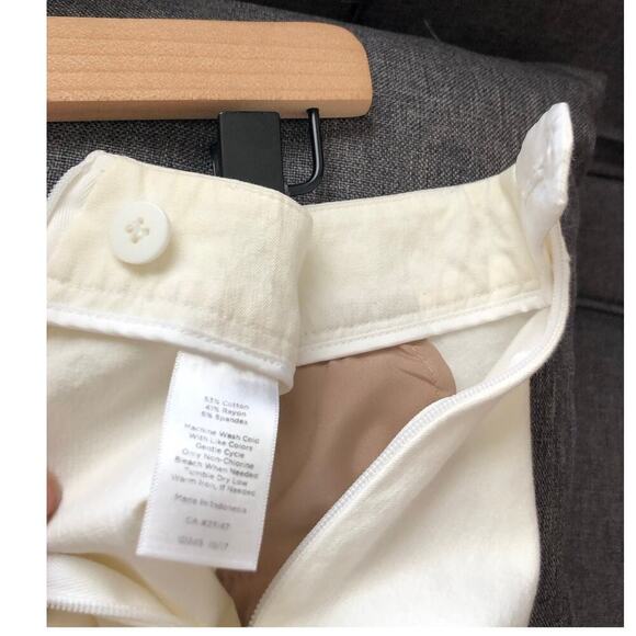 Talbots Chatham Crop Pants White Scalloped Hem Size 12 Classic Summer - Picture 9 of 13